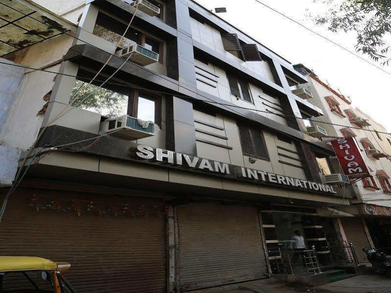 Hotel Shivam International - A Well Hygiene Property All Staff Vaccinated " New Delhi Exterior photo
